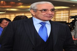 السفير المغربي يقلد الرتب للشرطة
