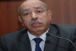 مباركي يبحث عن احتياجات الشارع