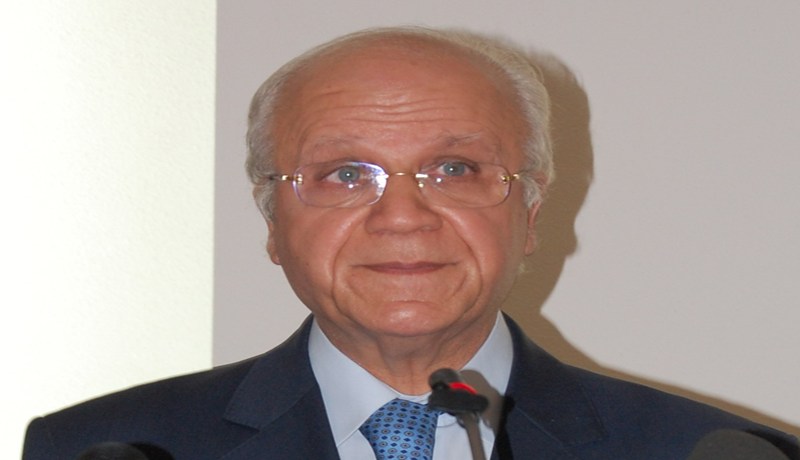 مدلسي‮ ‬يضحّي‮ ‬بالعطلة لاستقبال فابيوس