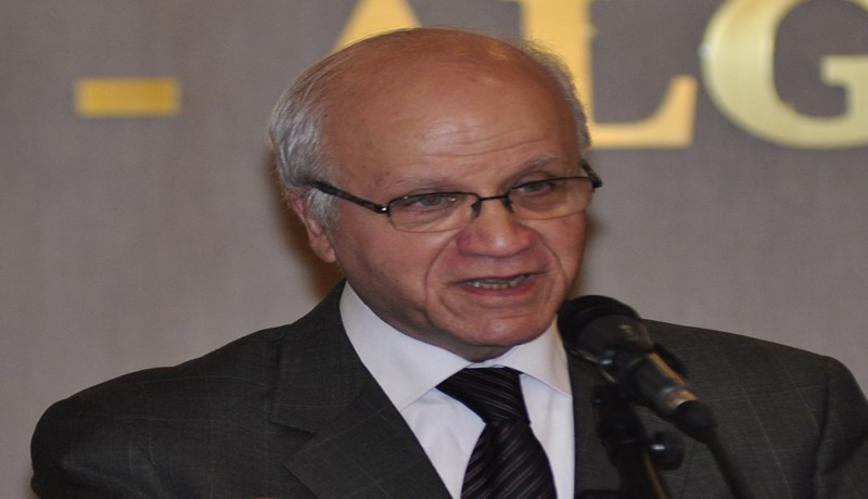 مدلسي يلغي مناقصات 2012