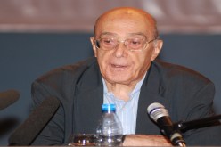 غاب مهري وحضر التكريم