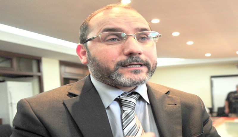 مقري يطالب بمحاسبة أبوجرة