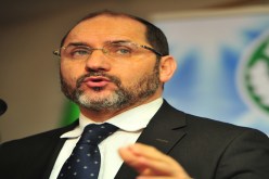 مقري غاضب على “اليتيمة”