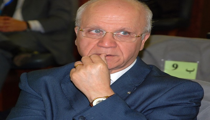 وزير خارجية أستراليا‮ ‬يبحث عن الذهب في‮ ‬الجزائر
