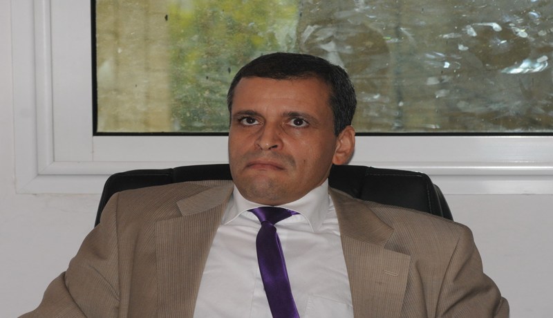 مصيطفى‮ ‬يريد منصب لوح‮ ‬