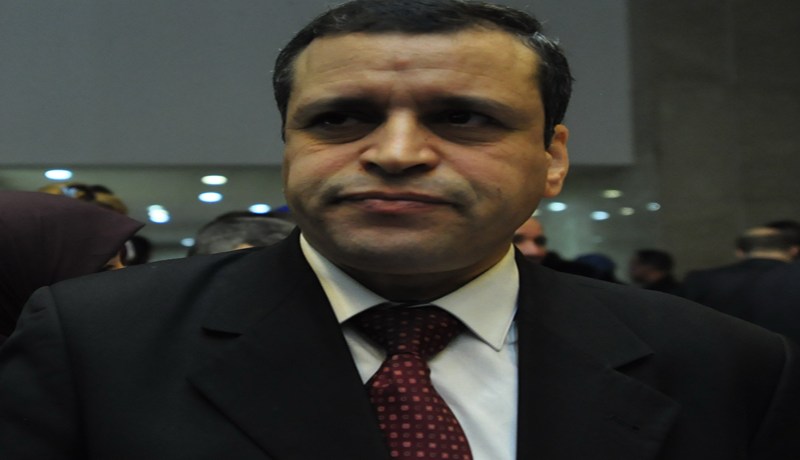 مصيطفى يريد منصب زياري
