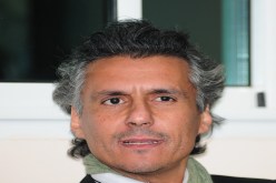 نكـاز يطالب بـ “الأنتيري”