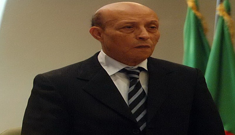 مهزلة في‮ ''‬المزلش‮'' ‬بسبب كرسي‮!‬