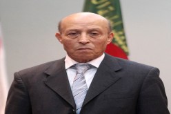 ولد خليفة‮ ‬ينصح الشباب‮ ‬