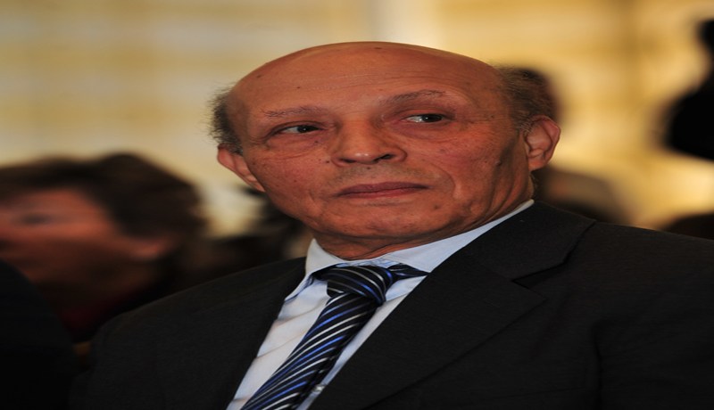 ولد خليفة.. يهيكل في العالم