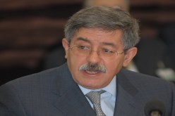 المسار المهني‮ ‬لـ‮''‬ذراعي‮'' ‬أويحيى على العلن‮  ‬
