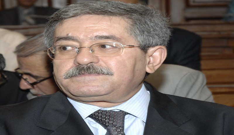 ‮''‬أويحيى‮'' ‬يخاف على وزنه