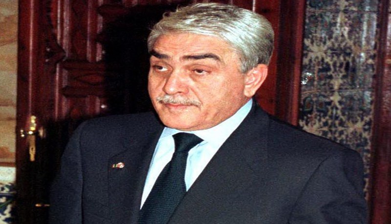 اليمين زروال يروي عطش رجال الدرك