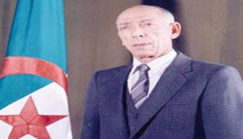 الطيب الوطني‮.. ‬في‮ ‬نصب تذكاري