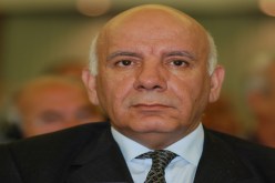 بن عيسى يقصى من التشريعيات