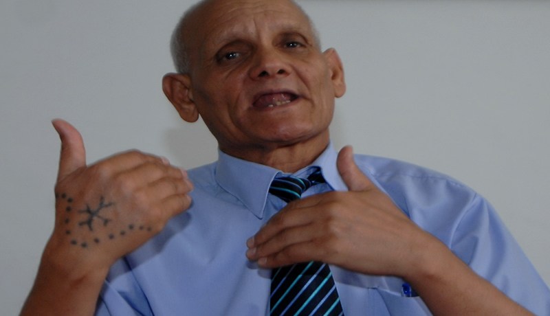 صويلح “دوّرها بوليتيك”