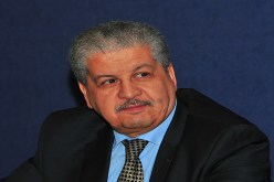 سلال يحذر بعض الوزراء من تجاوز  الخطوط الحمراء