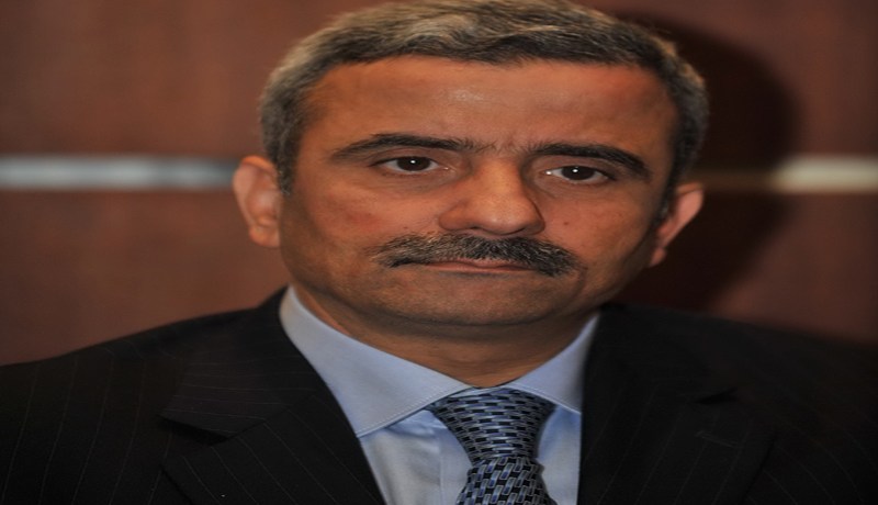 قصة الوزير تهمي مع شريحة الهاتف!