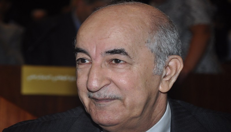 ‮ ‬تبون‮ ‬يخدّم‮ ‬غير الرجال‮ ‬