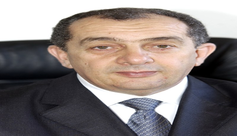 بوعبد اللّه‮ ‬يقيس الزمن‮