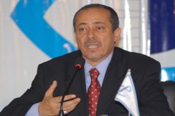 جهيد يـونسي يجمع بـين “الضدين”