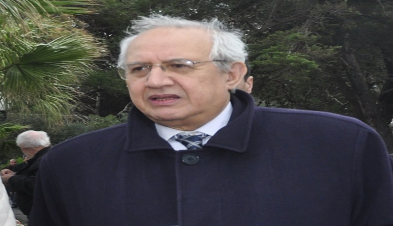 لست محصّنا عن النقد‮ ‬يا معالي‮ ‬الوزير‮ ‬