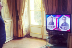 هولاند يطلب من وزرائه بالانضمام إليه لمتابعة نتائج الانتخابات في قصر الإليزيه