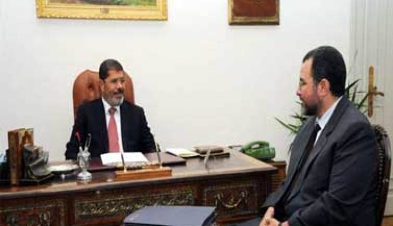 الرئيس المصري الجديد يجتمع مع الحكومة الجديدة غدا فور أداء اليمين