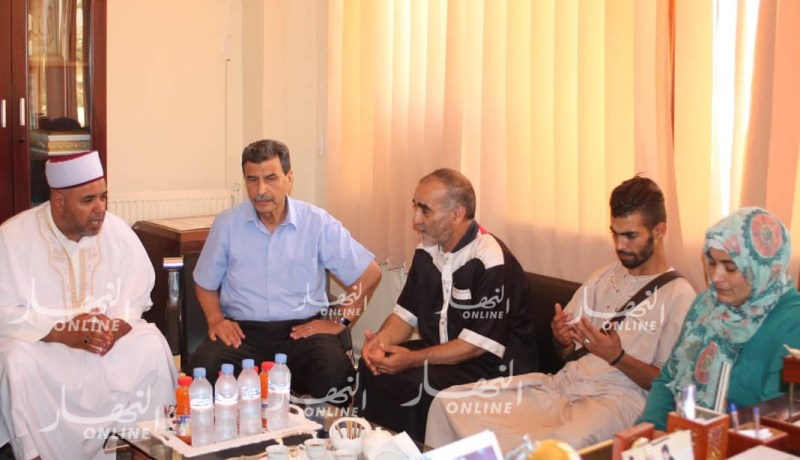 بالصور.. عائلة الطفلة “سلسبيل” يباشرون الإجراءات قبل إيداع ملفات العمرة