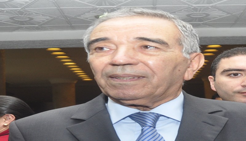 سيارة المير لإجلاء المرضى