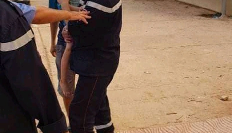 الشلف: إنقاذ طفلة سقطت من الطابق الثالث لعمارة بأم الدروع