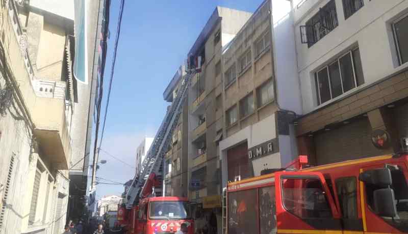 تيزي وزو: نشوب حريق بشقة في عمارة وسط المدينة