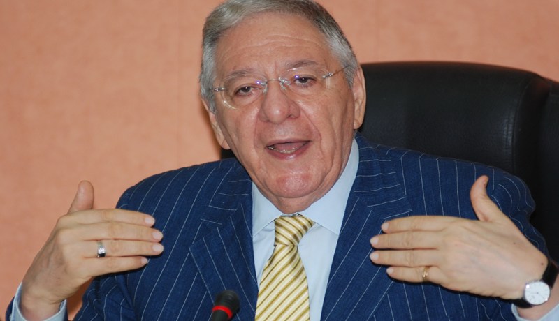 الطمع‮ ‬يفسد‮ ''‬الطبيب‮''