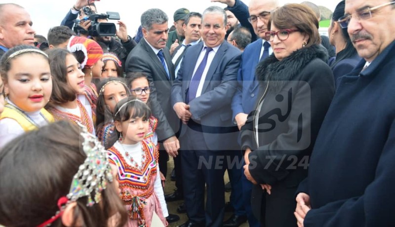 وزيرة الثقافة تشرف على انطلاق الاحتفالات الرسمية الوطنية بيناير من تيبازة