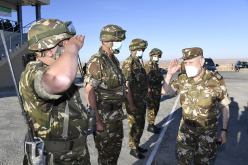 الفريق شنڨريحة في زيارة عمل وتفقد لمؤسسة قاعدة المنظومات الالكترونية بسيدي بلعباس