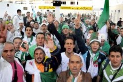 أنصار الخضر يفاجئ المنتخب الوطني بإستقبال كبير يلهب به مطار واغادوغو