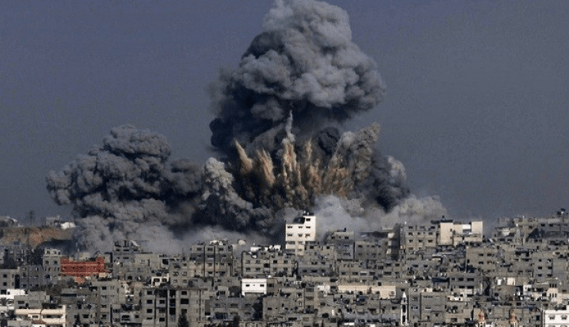 إصابة 3 أطفال إثر قصف صهيوني على منزل في غزة