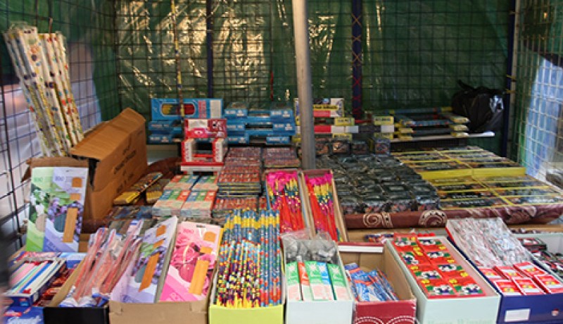 حجز 300 ألف وحدة من الألعاب النارية في بسكرة