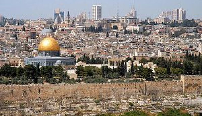 مستوطنون يهود يحاولون السيطرة على عقارات فلسطينية في القدس المحتلة
