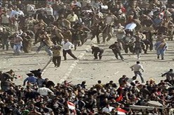 تأجيل النظر في قضية قتل متظاهري الثورة المصرية إلى الغد