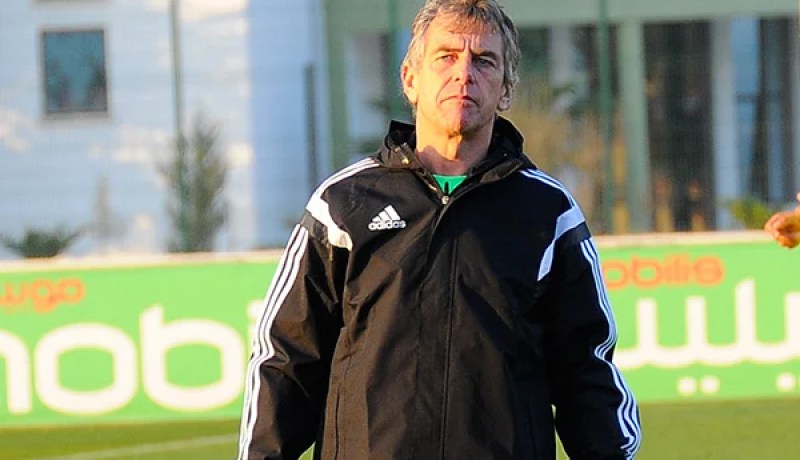 غي رو   غوركوف هو المدرب الملائم للمنتخب الجزائري