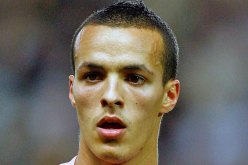 مدرب فالونسيان‮ ‬يجتمع بقادير وطبيب النادي