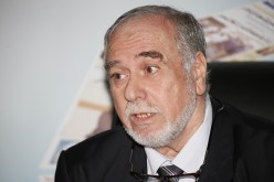 المحضرون القضائيون يبحثون سر الجمـود المغاربي