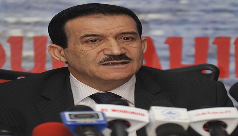 غول وزيرا للحفلات وتوزيع الجوائز