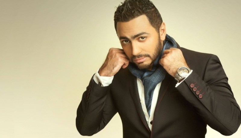 تامر حسني يقع في ورطة بسبب يسرا