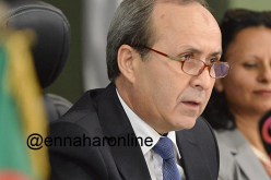 «مسيرو المستشفيات ومديرو الصحة ليسوا قادريـــن علــــى حــــل المشـــاكــــل»