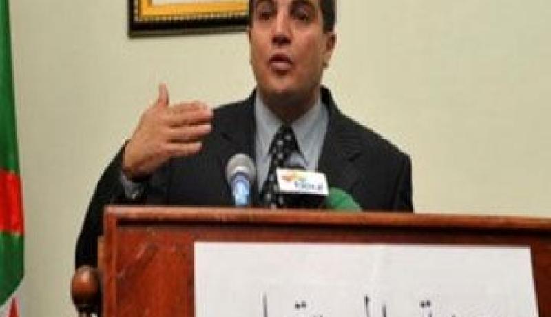 رئيس جبهة المستقبل يؤكد على ضرورة اعداد دستور توافقي وديمقراطي