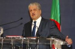 سلال يدعو الجامعات الجزائرية إلى القيام بمشاريع توأمة مع نظيراتها الأجنبية