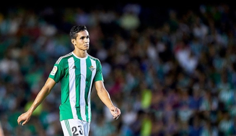 ريال بيتيس الإسباني يقرر الإحتفاظ بماندي