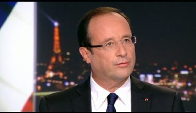 هولاند: لا يوجد ناجين من ركاب الطائرة المحطمة بمالي
